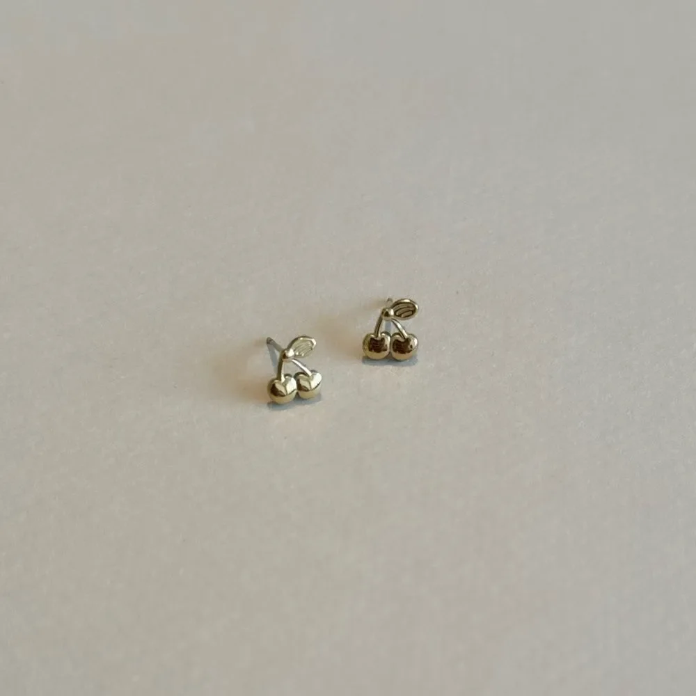 Cherry earrings M759